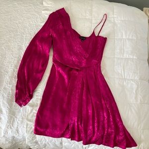 Topshop dress. Size 2. Pink shimmery silk leopard print. One long sleeve